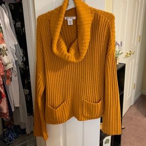 Mustard turtleneck